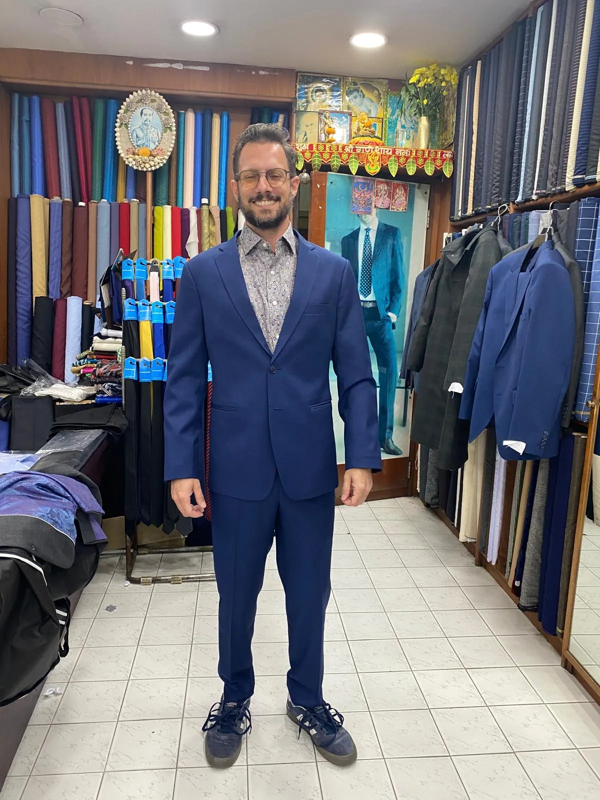 Elegant business suit styling