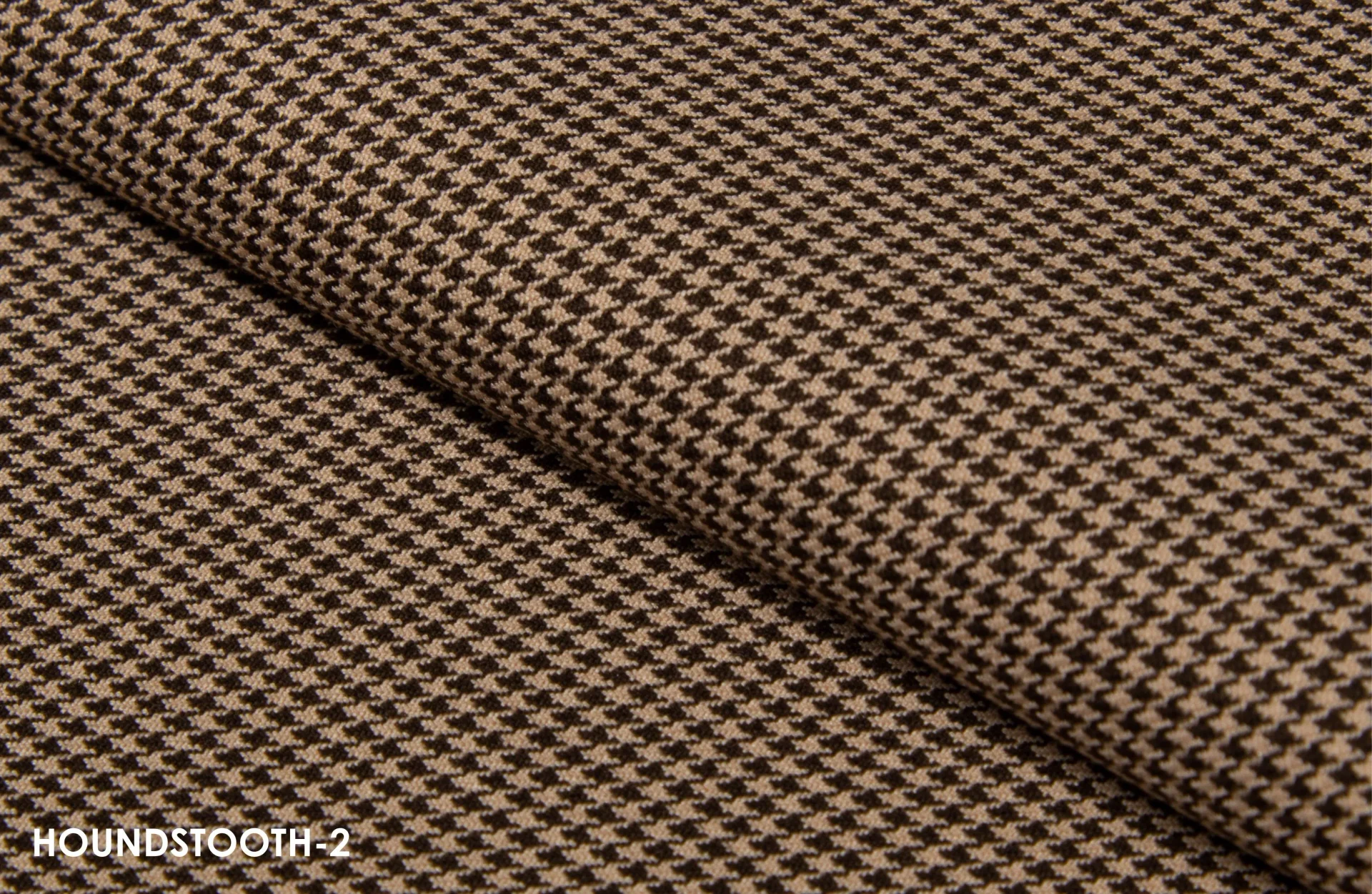 HOUNDSTOOTH2 FOLD SHOT