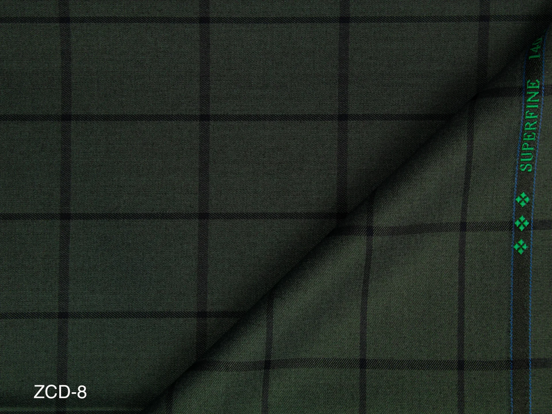 ZCD8  FOLD SHOT